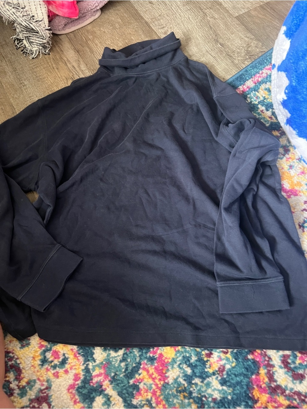 Ll bean xl navy turtleneck sweater